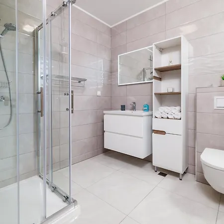 Adriatic Splash 드라말리